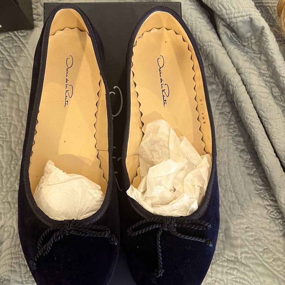 Oscar De La Renta ballet slippers